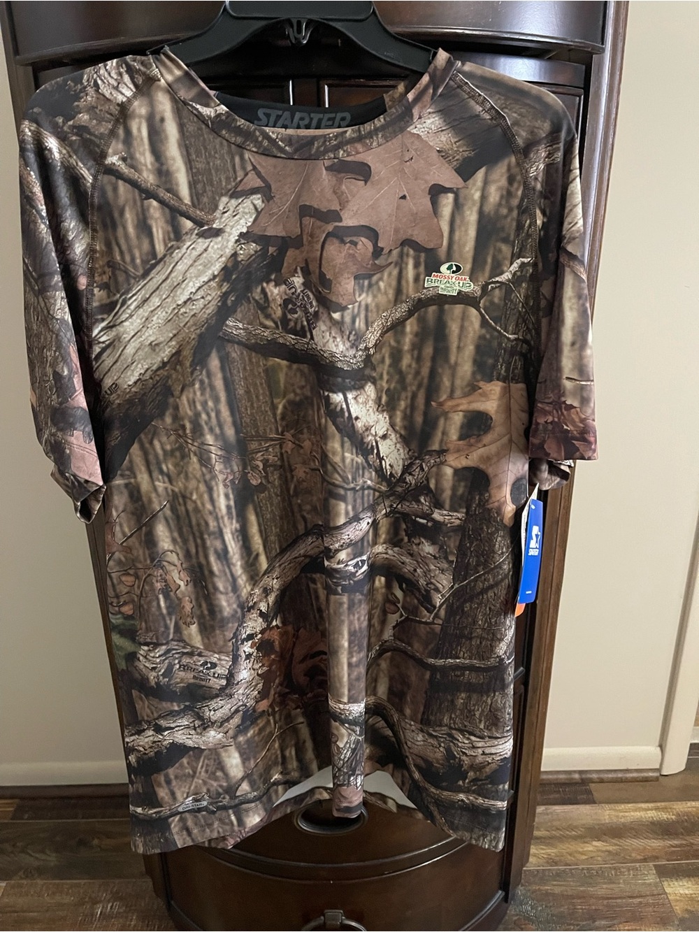 NWT Mossy Oak Brown Starter Brand Fitted Camo Shirt